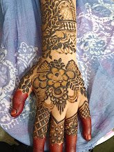 Gulnaz shaikh Mehndi artist juhapura A ward