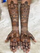 Khushi mehendi artist