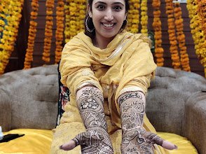 Krishna mehandi art