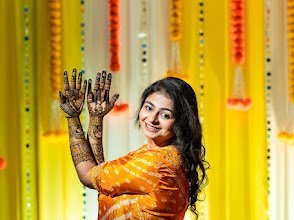 Aakriti Mehndi Creations