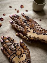 Rushda mehndi artist