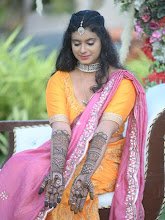 Mehndi artist sweety