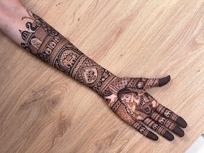 Avani Mahendi