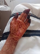 Tuba mehndi artist