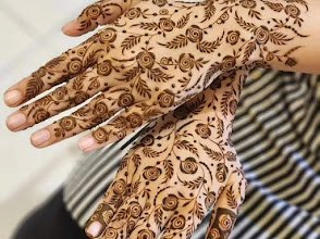 Ravi mehandi artist